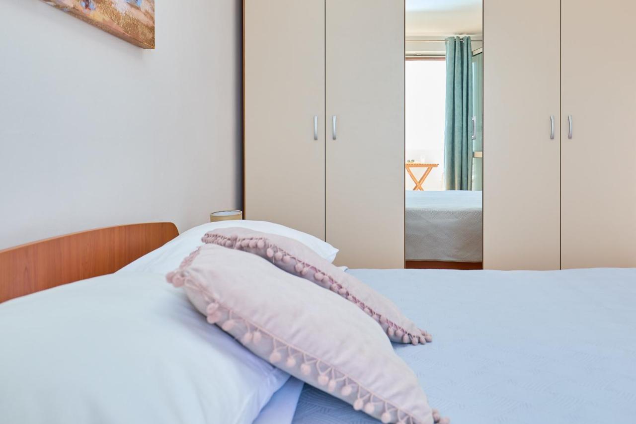 Vista Del Mare Apartamento *